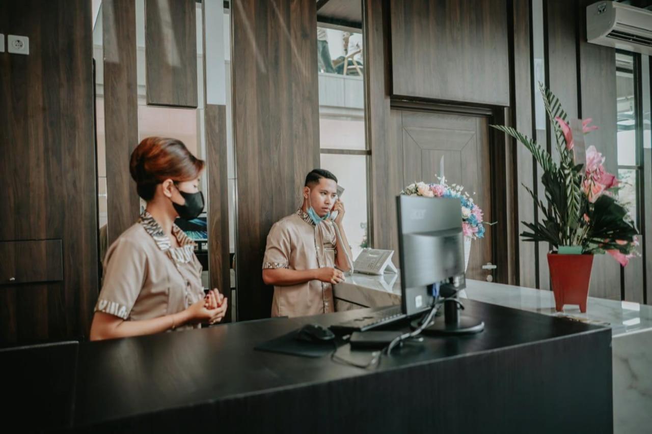 Grand Samota Hotel Sumbawa Exterior foto